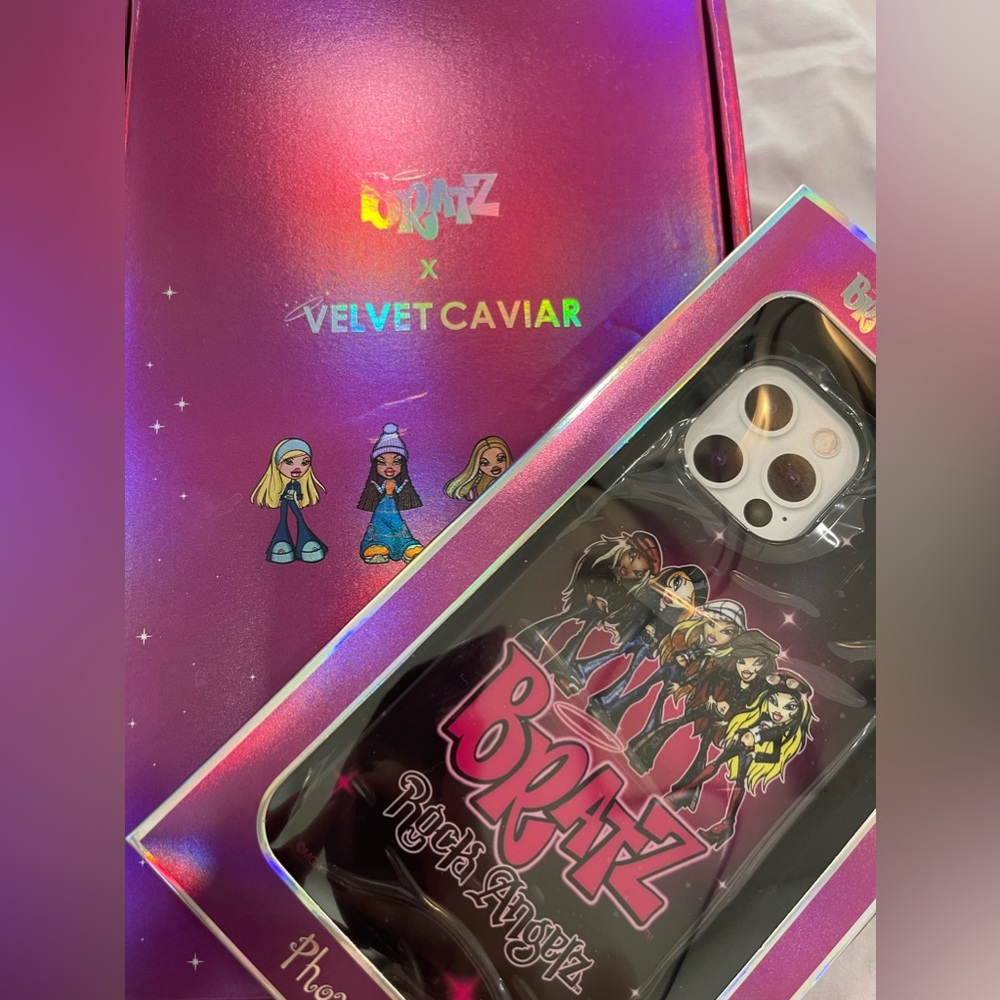 Bratz Rock Angelz Airbrush iPhone Case 12 PRO MAX